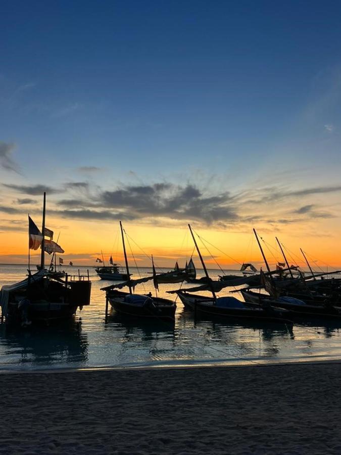 Sunseabar Beach Hotel Kendwa Exterior photo